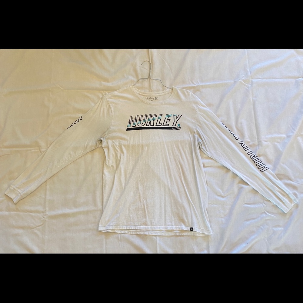 Hurley Long Sleeve T-Shirt - Men’s Large -